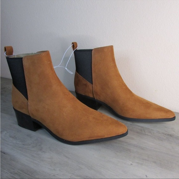 A New Day Women's 9.5 Gwen Low Shaft Heeled Boots - Cognac - Picture 3 of 5